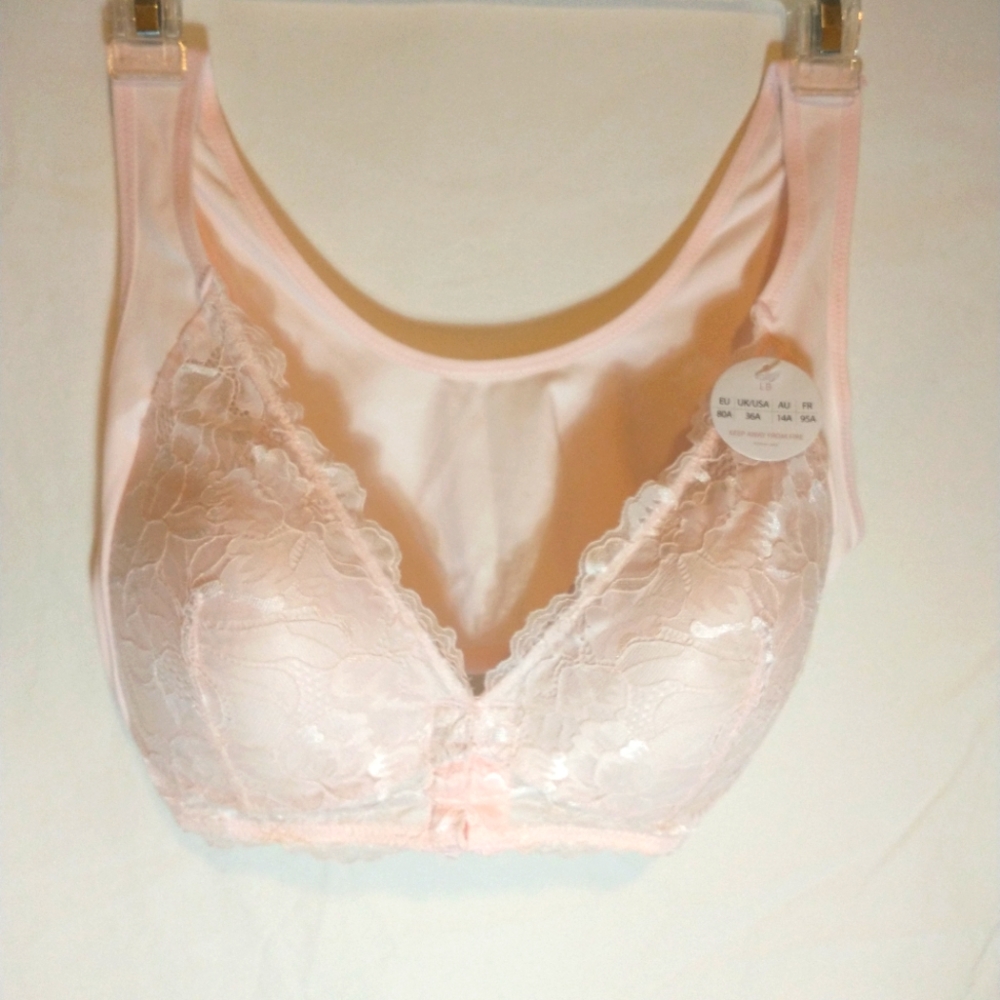 Lacy Bra Size 36C Pink Front Closure Bra